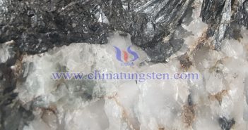 直播新聞:鎢原料價(jià)格堅(jiān)挺 刀具企業(yè)計(jì)畫提價(jià) 鎢礦圖片