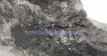 中國(guó)鎢礦儲(chǔ)量減少4.8% 資源保護(hù)與利用警鐘敲響 鎢礦圖片