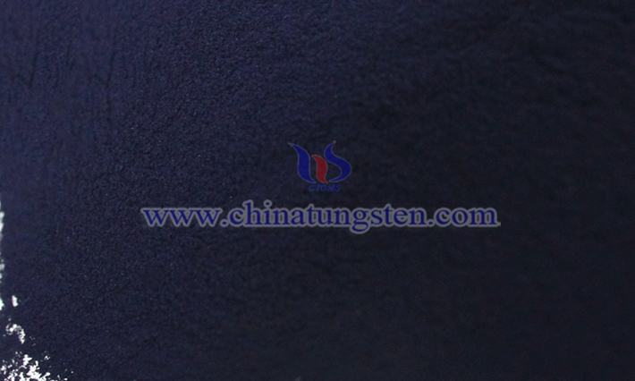 中鎢在線(xiàn)紫色氧化鎢圖片