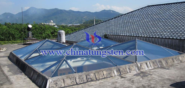 cesium doped tungsten oxide powder applied for thermal insulating glass picture