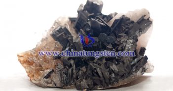 【直播新聞】鎢價穩(wěn)固 聚焦供需膠著狀態(tài) 鎢精礦圖片